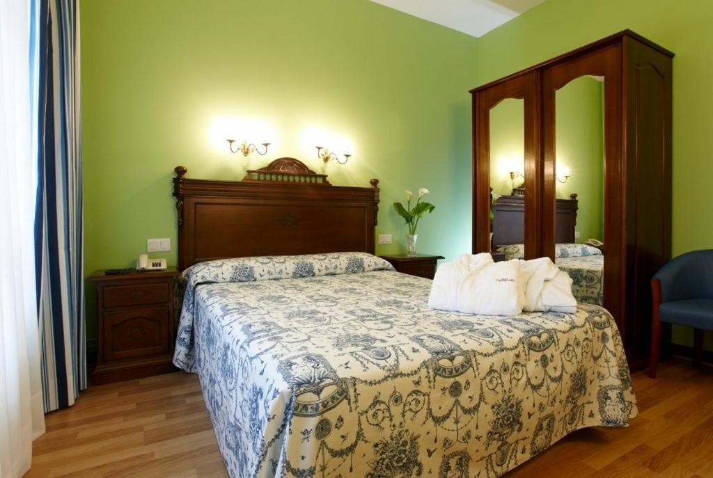 Gran Hotel Balneario De Liérganes Eksteriør billede